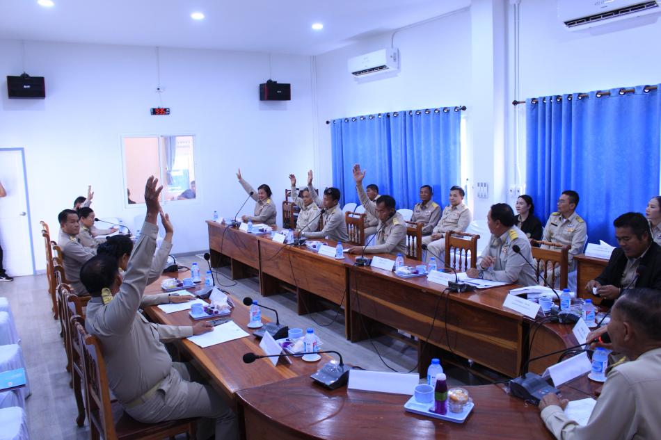 การประชุมสภาองค์การบริหารส่วนตำบลครั้งแรก